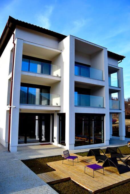 Pensiunea Cuib Cisnadioara Exterior foto